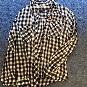 Banana Republic black and white checkered flannel